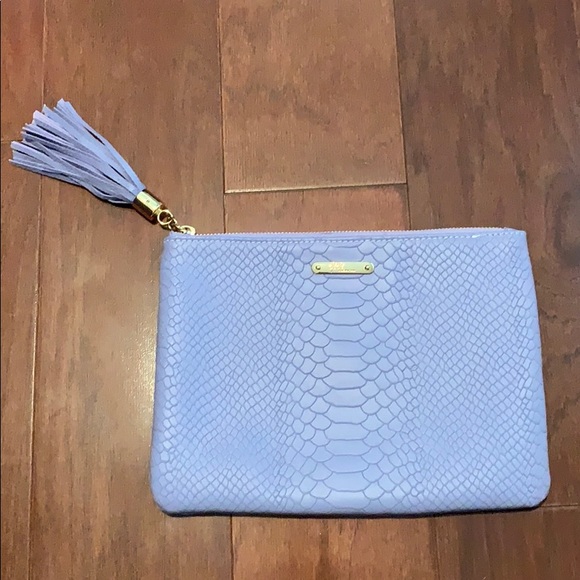 GiGi New York Handbags - ❌SOLD ❌💥Gigi New York All-in-one clutch💜❌SOLD❌